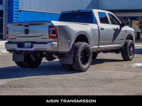 Used 2024 RAM 3500 Laramie w/ Night Edition image 8