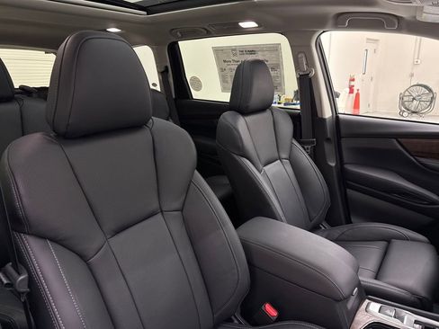 New 2025 Subaru Ascent Touring image 21