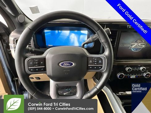 Used 2023 Ford F450 Lariat w/ FX4 Off-Road Package image 8