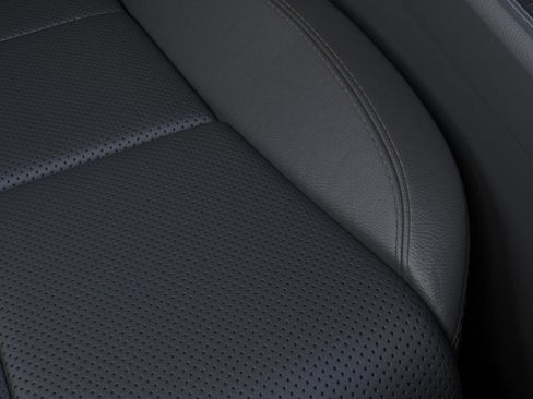 New 2025 Lincoln Aviator AWD w/ Equipment Group 101A image 16