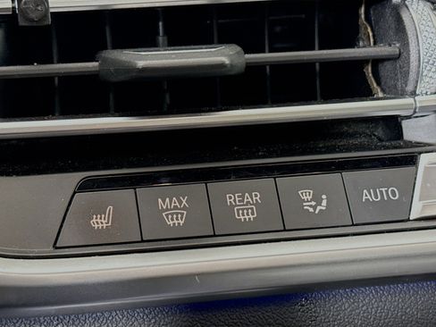 Used 2020 BMW X5 xDrive40i w/ Convenience Package image 22