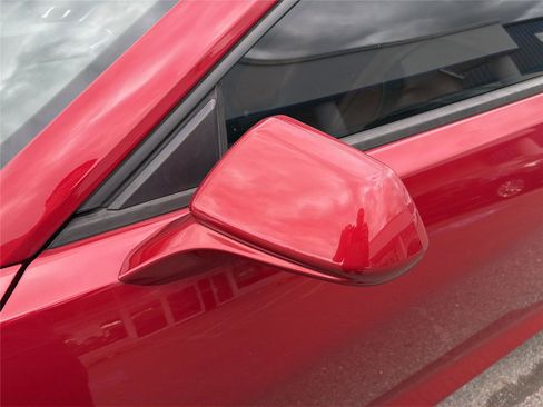 Used 2018 Chevrolet Camaro SS RWD image 31