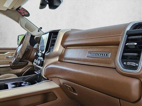 Used 2020 RAM 1500 Laramie AWD/4WD image 24
