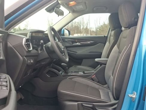 Used 2025 Chevrolet TrailBlazer LT image 17