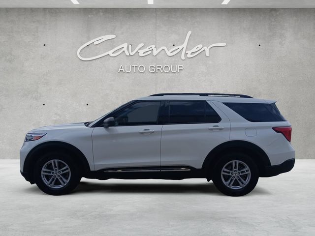 Used 2023 Ford Explorer XLT w/ Equipment Group 202A RWD image 14