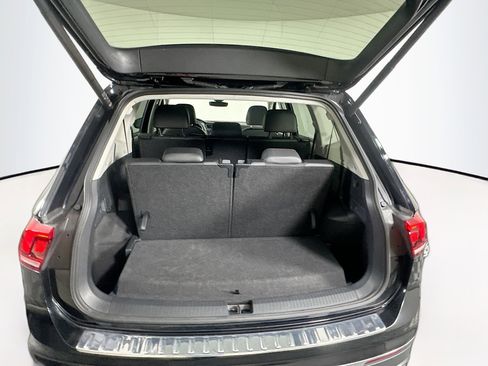 Used 2024 Volkswagen Tiguan Wolfsburg Edition image 27