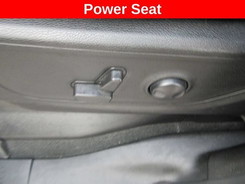 Used 2022 RAM 1500 Big Horn AWD/4WD image 26