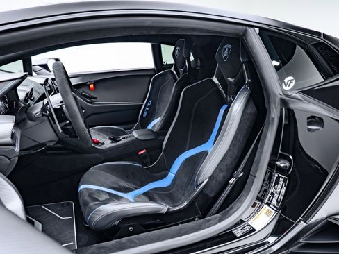 Used 2022 Lamborghini Huracan STO image 27