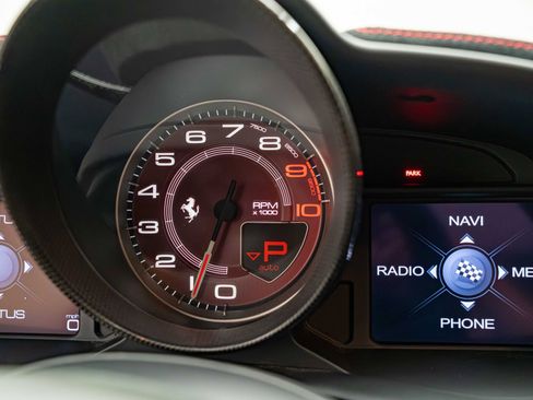 Certified 2015 Ferrari 458 Speciale Coupe image 42