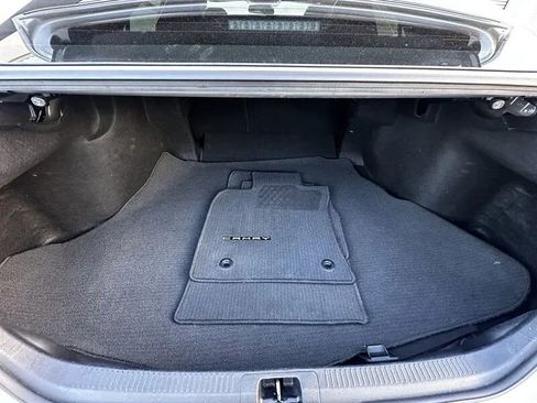 Used 2021 Toyota Camry SE w/ Carpet Mat Package (TMS) FWD image 15