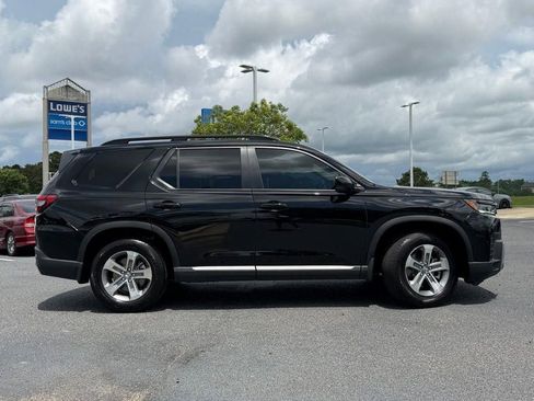 Used 2026 Honda Pilot EX-L image 3