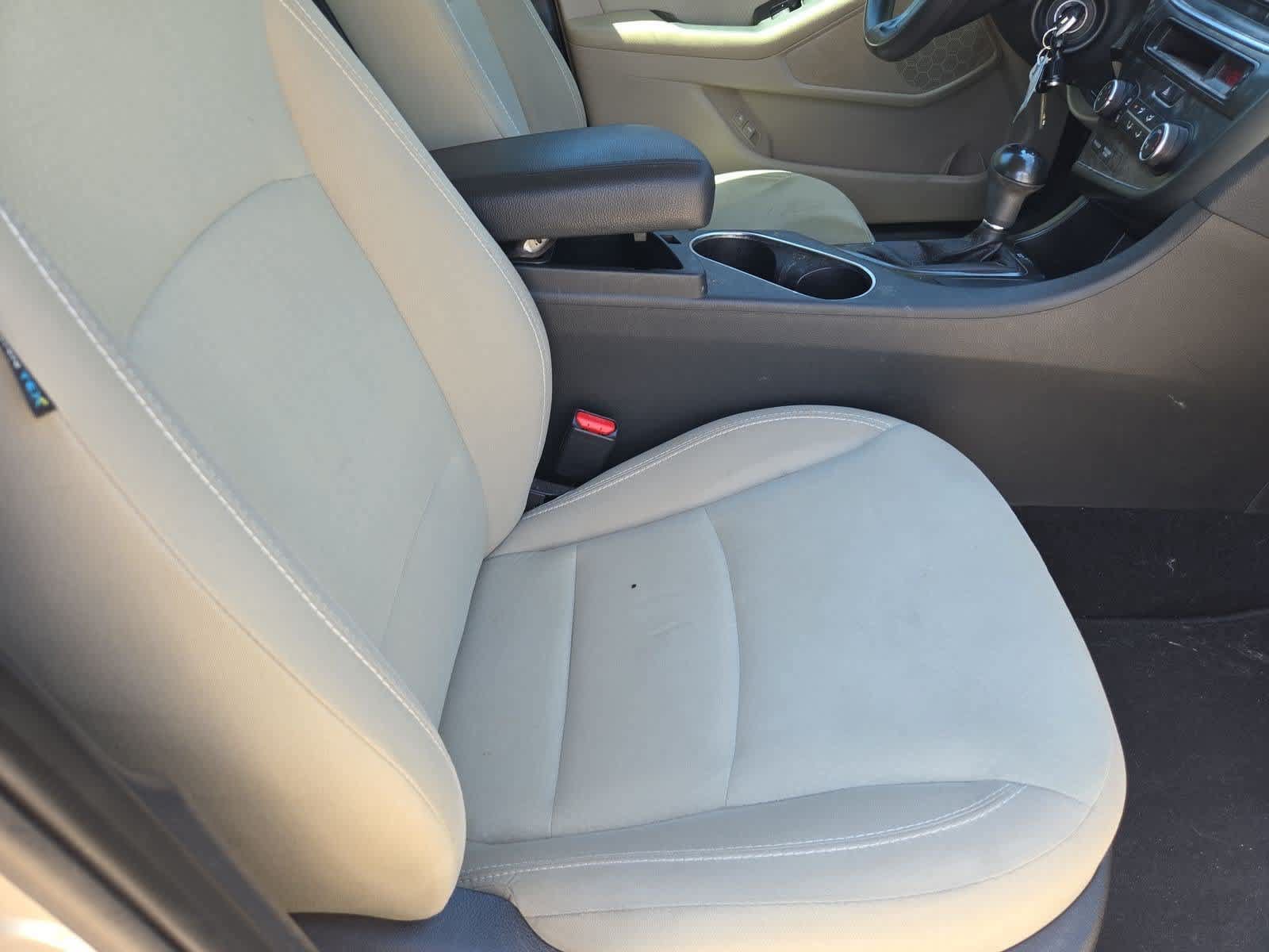Used 2015 Kia Optima LX FWD image 19