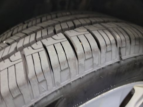 Used 2010 Honda Accord EX image 31