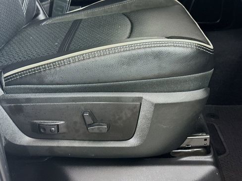 Used 2024 RAM 2500 Laramie image 23