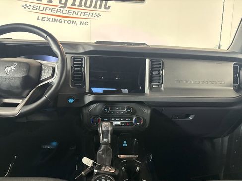 Used 2025 Ford Bronco Big Bend image 21