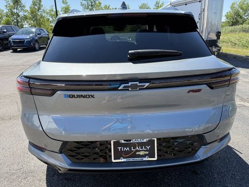 New 2025 Chevrolet Equinox EV RS image 6