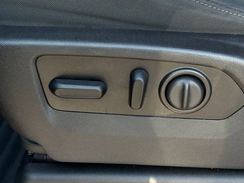 Used 2020 Chevrolet Silverado 1500 RST w/ All-Star Edition image 26