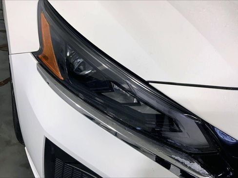 Used 2025 Nissan Altima 2.5 SV image 26