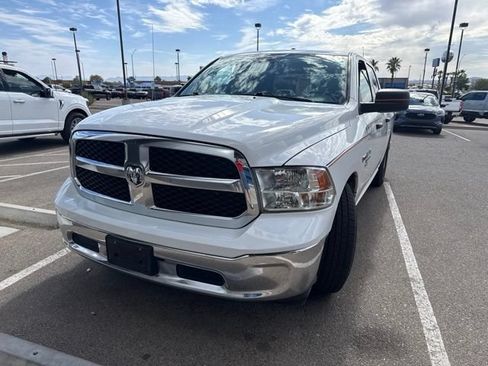 Used 2019 RAM 1500 Tradesman w/ Chrome Appearance Group RWD image 5