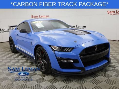 Used 2022 Ford Mustang Shelby GT500 w/ Carbon Fiber Track Pack RWD image 1