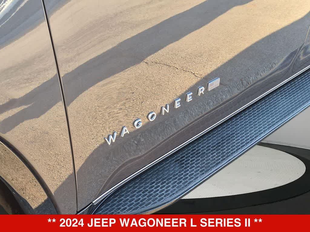 Used 2024 Jeep Wagoneer L Series II w/ Flexible Seating Group RWD image 12