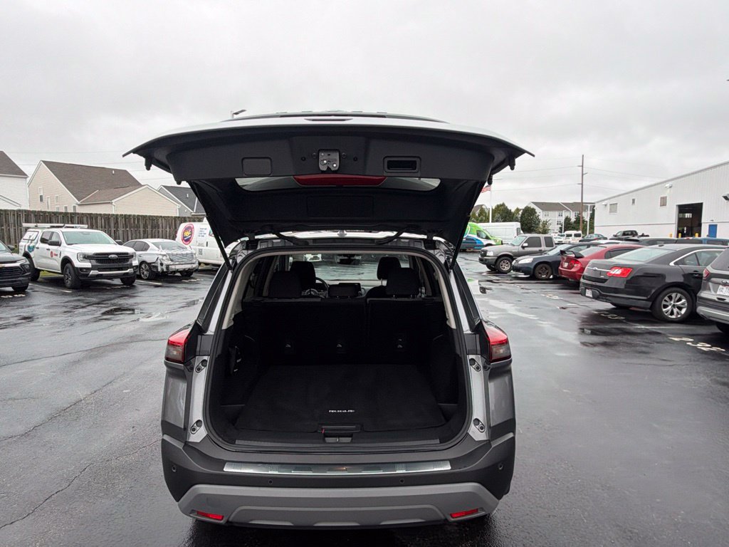 Used 2023 Nissan Rogue SV AWD/4WD image 53