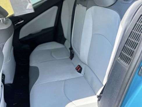 Used 2022 Toyota Prius Prime XLE image 20