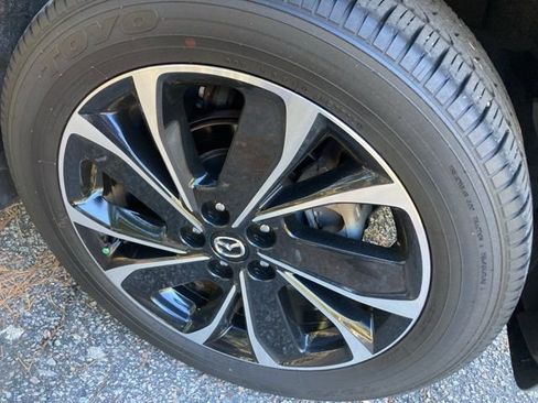 Used 2023 MAZDA CX-5 AWD 2.5 S w/ Premium Plus Pkg image 12