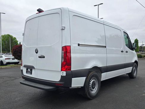 New 2026 Mercedes-Benz Sprinter 2500 image 6