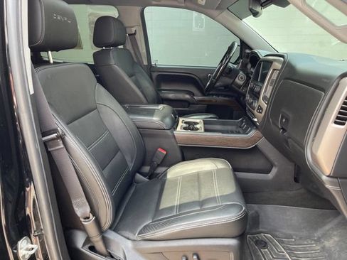 Used 2018 GMC Sierra 1500 Denali AWD/4WD image 37