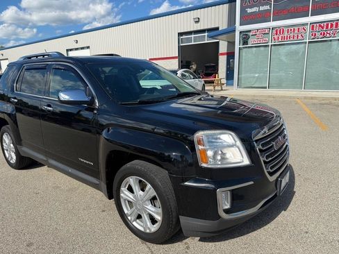Used 2017 GMC Terrain SLT AWD/4WD image 3