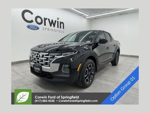 Used 2024 Hyundai Santa Cruz SE image 1