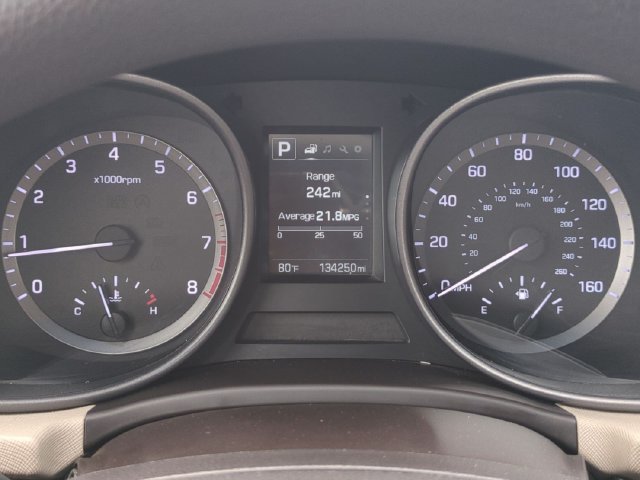 Used 2017 Hyundai Santa Fe Sport AWD/4WD image 8