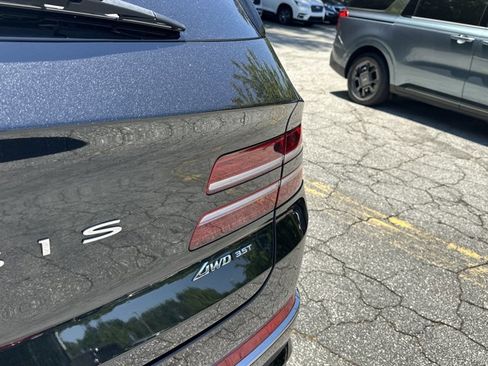 Used 2021 Genesis GV80 3.5T w/ Prestige Package 07 AWD/4WD image 22