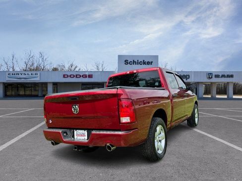 Used 2015 RAM 1500 Express AWD/4WD image 3