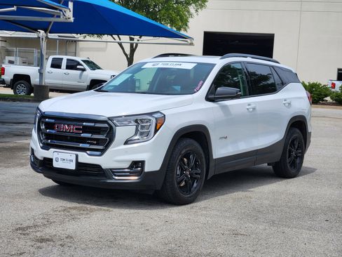 Used 2024 GMC Terrain AT4 w/ Infotainment Package II AWD/4WD image 2