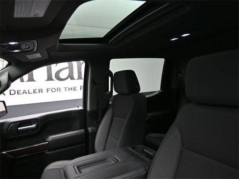 Used 2021 Chevrolet Silverado 1500 LT Trail Boss w/ Convenience Package II image 17