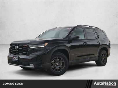 Used 2025 Honda Pilot TrailSport