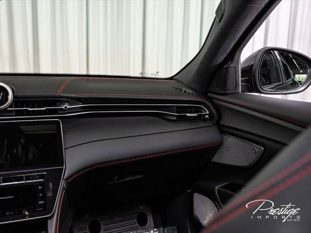 Used 2023 Maserati Grecale Trofeo AWD/4WD image 31
