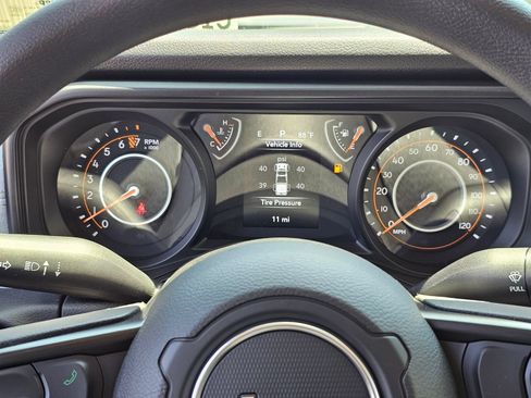New 2026 Jeep Gladiator Sport AWD/4WD image 11
