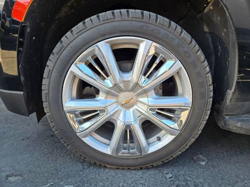 Used 2021 Chevrolet Tahoe High Country image 3