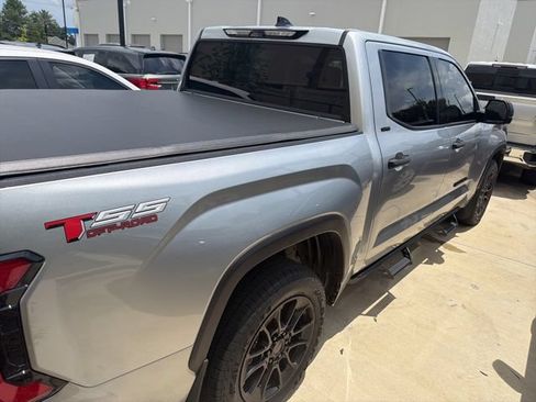 Used 2023 Toyota Tundra SR5 RWD image 6