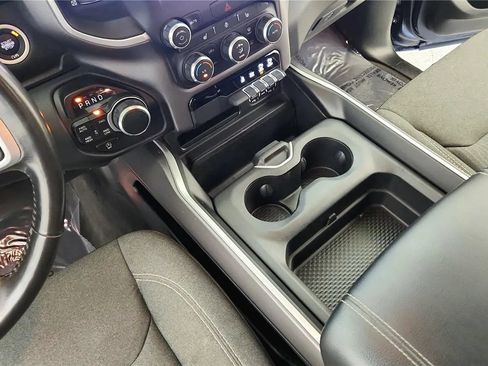 Used 2022 RAM 1500 Big Horn AWD/4WD image 35