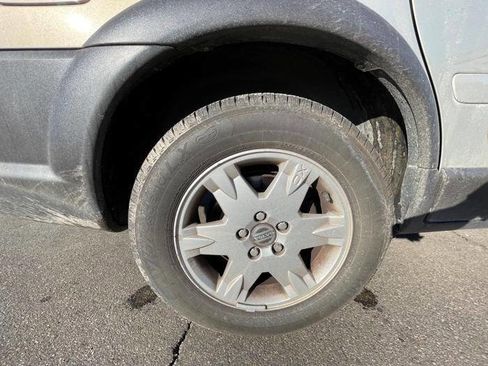 Used 2005 Volvo XC70 image 16