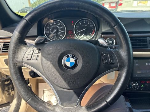 Used 2010 BMW 328i Convertible RWD image 42