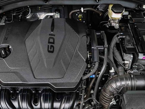 Certified 2025 Kia Sorento S FWD image 26