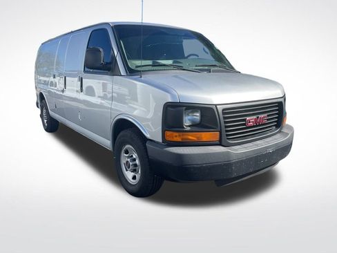 Used 2016 GMC Savana 2500 Extended image 3