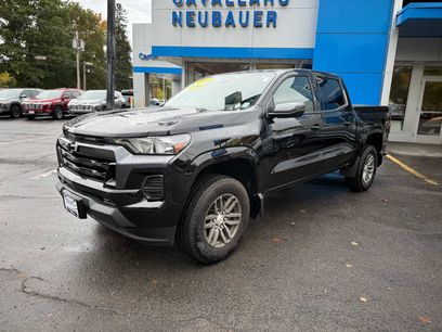 Used 2025 Chevrolet Colorado LT