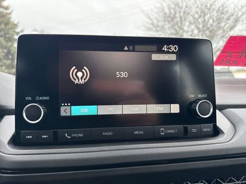 Certified 2025 Honda Accord LX image 33