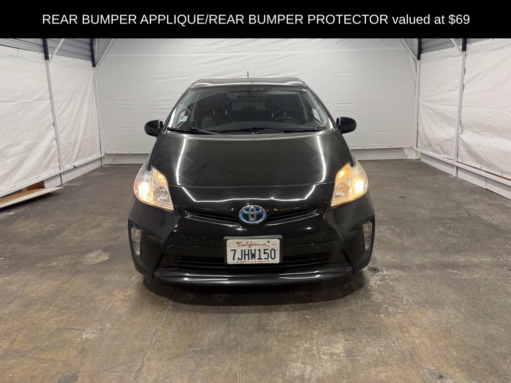 Used 2015 Toyota Prius Four FWD image 2